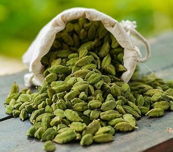 Cardamom - Dev Tandoor Industries